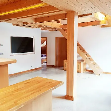 アパート The Maisonette